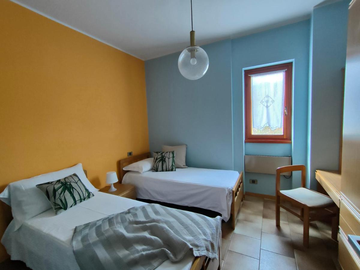 Iseolakerental- Casa Trentapassi Riva di Solto Exterior foto